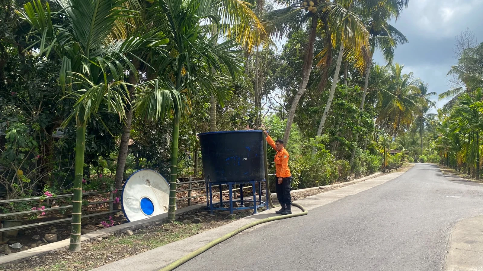Distribusi 5.000 Liter Air Bersih untuk Warga Terdampak Kekeringan